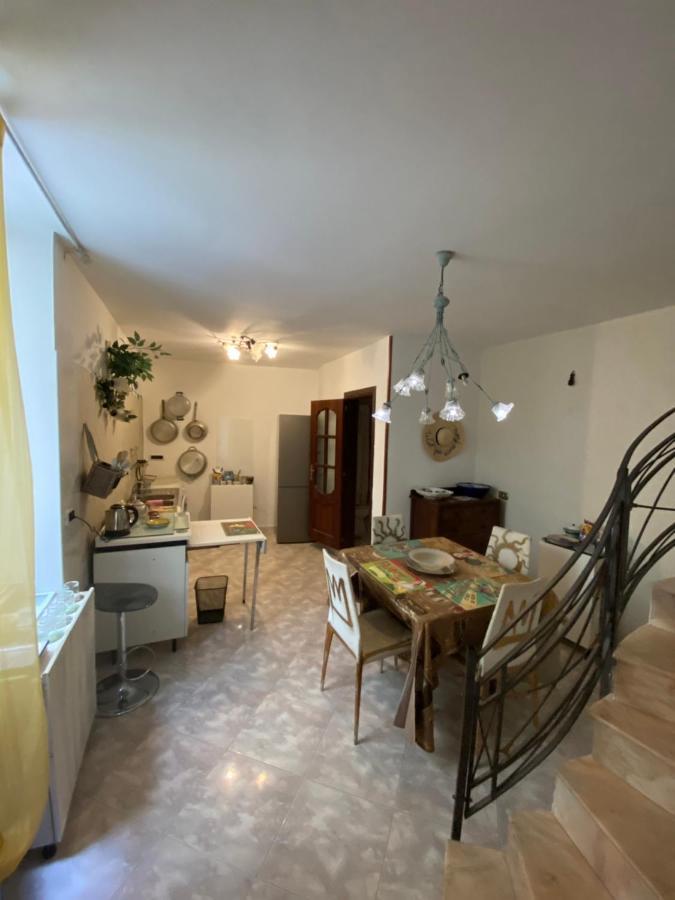Apartamento Casa Kamalei, Tra Plebiscito E Lungomare Nápoles Exterior foto